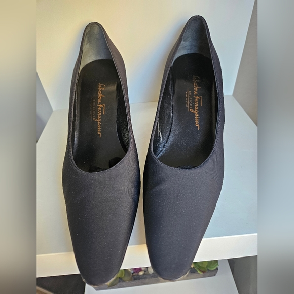 Salvatore Ferragamo Fabric Pumps Heels - Picture 2 of 6